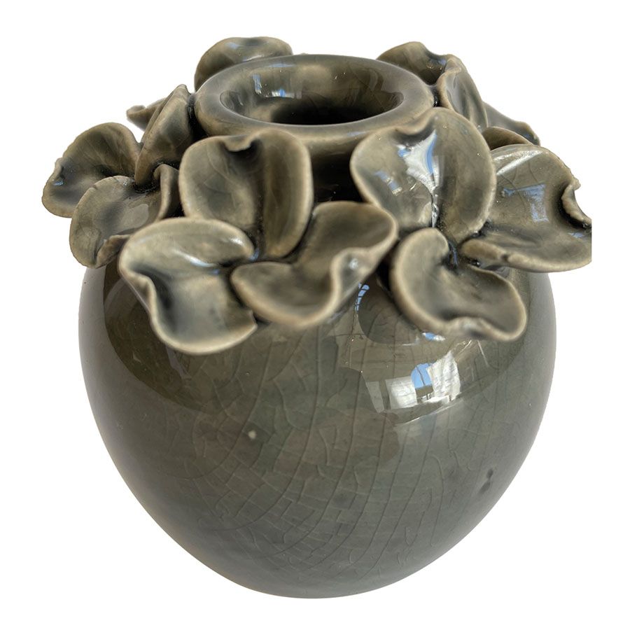 Petit vase gris en céramique avec couronne de fleurs 9 cm