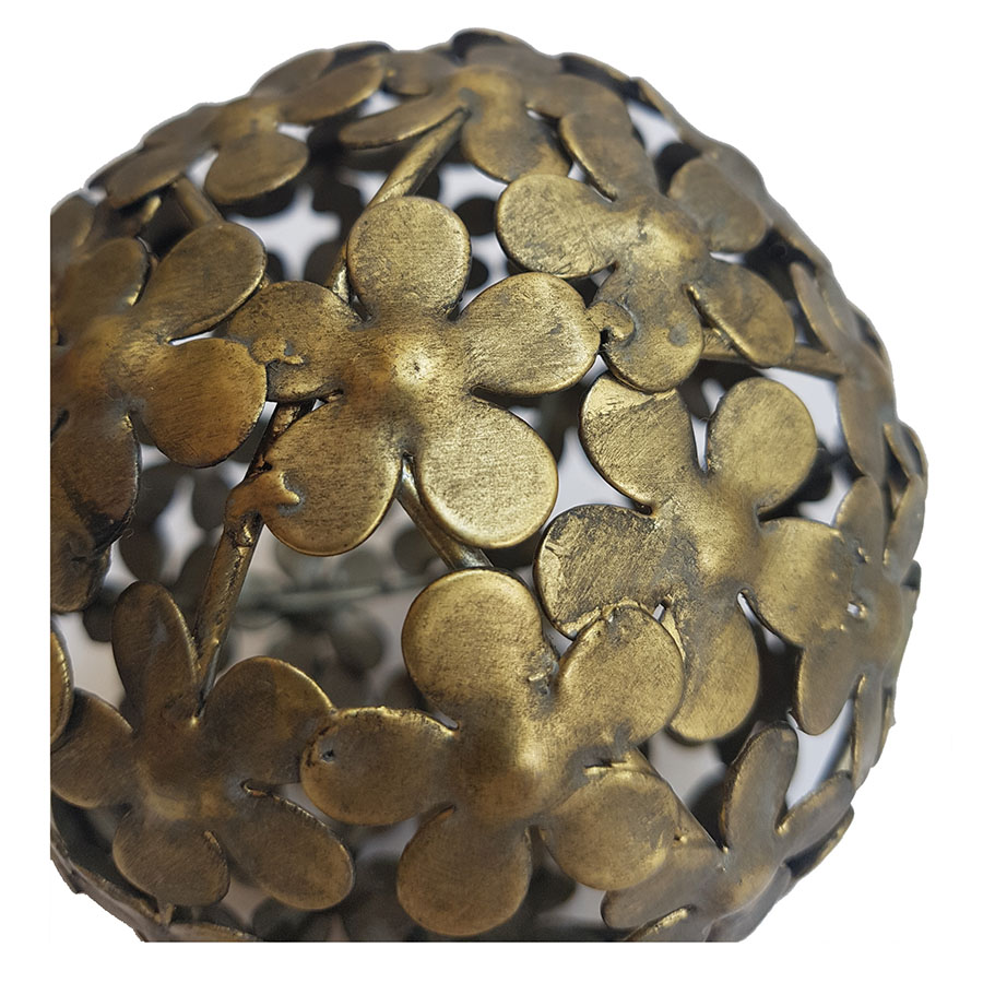 Boule en métal à fleurs d11 cm