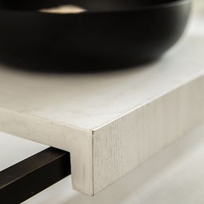 Table basse carrée contemporaine en frêne blanc et métal - Demeure - Visuel n°15