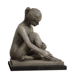 Sculpture femme assise