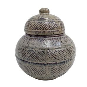 Pot décoratif en céramique beige